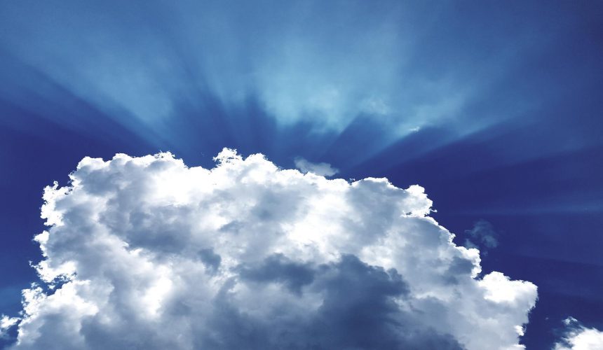 le ciel a envahi la terre le jour de la Pentecôte. le ciel a envahi la terre le jour de la Pentecôte.